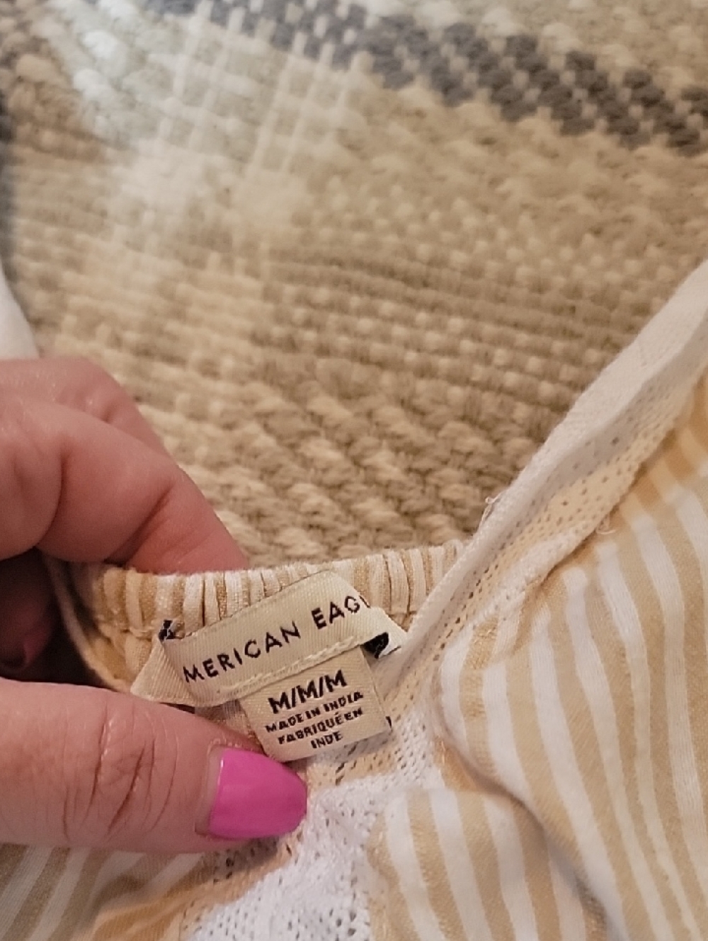 American Eagle Outfitters Tan Lace Babydoll Crop Top ~Size Medium - Picture 2 of 7